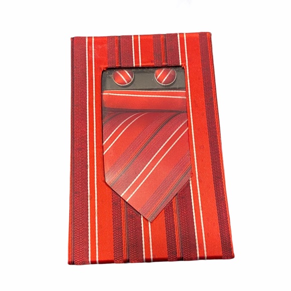 Fascino 100% Silk Tie, Pocket Square  & Cufflinks - Picture 2 of 4